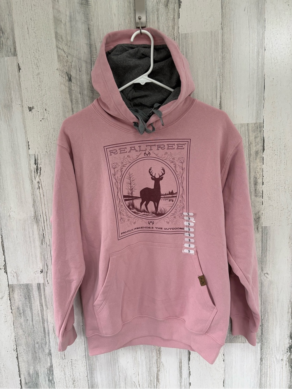Realtree Women’s Size Small Pullover Drawstring Hoodie NWT In Soft Pink